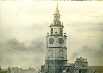 The pawn shop in Countess Street, Saltcoats, just next to the town
hall. Lavery lived in the attic rooms.