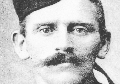 Portrait photograph of Ross Tollerton.