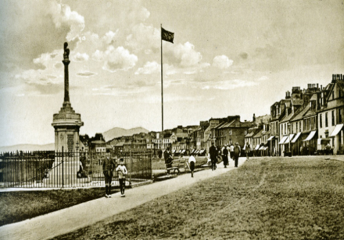 The War Memorial with its old railings.
